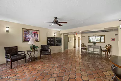 3033 E Devonshire Avenue #3015, Phoenix, AZ 85016 - Photo 12