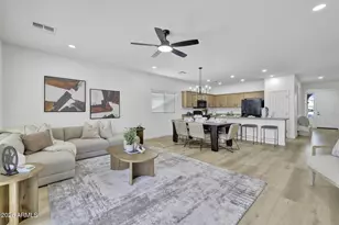 1152 W Desert Hollow Dr, San Tan Valley, AZ 85143 - Photo 12