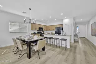 1152 W Desert Hollow Dr, San Tan Valley, AZ 85143 - Photo 10