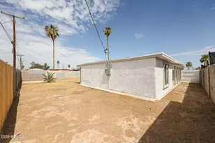 3951 W Monte Vista Rd, Phoenix, AZ 85009 - Photo 26