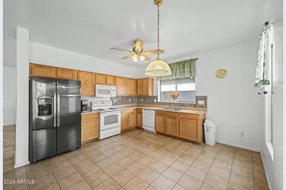 3922 S 100th Glen, Tolleson, AZ 85353 - Photo 8