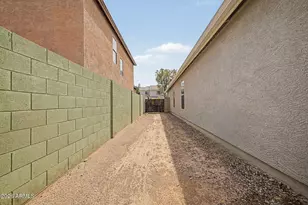 3922 S 100th Glen, Tolleson, AZ 85353 - Photo 24