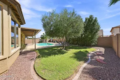 18019 W Westpark Boulevard, Surprise, AZ 85388 - Photo 6