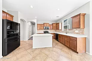 18019 W Westpark Blvd, Surprise, AZ 85388 - Photo 22