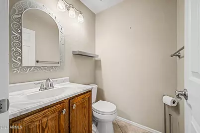 19424 N 33rd Place, Phoenix, AZ 85050 - Photo 12