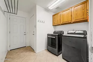 19424 N 33rd Pl, Phoenix, AZ 85050 - Photo 30