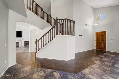 19424 N 33rd Place, Phoenix, AZ 85050 - Photo 4