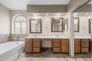 19424 N 33rd Pl, Phoenix, AZ 85050 - Photo 18
