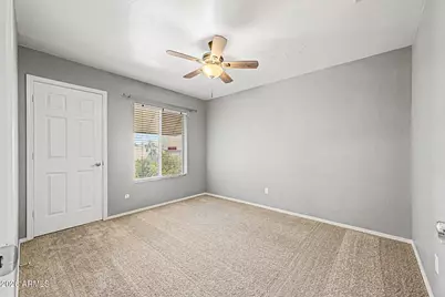 19424 N 33rd Place, Phoenix, AZ 85050 - Photo 30