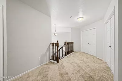 19424 N 33rd Place, Phoenix, AZ 85050 - Photo 14