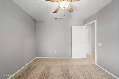 19424 N 33rd Place, Phoenix, AZ 85050 - Photo 26