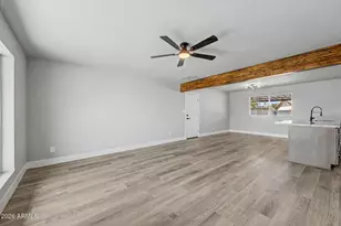 7832 E Monte Vista Rd, Scottsdale, AZ 85257 - Photo 10