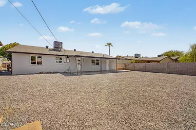 7832 E Monte Vista Road, Scottsdale, AZ 85257 - Photo 28