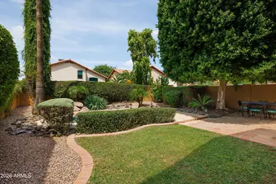 1306 E Helena Drive, Phoenix, AZ 85022 - Photo 28