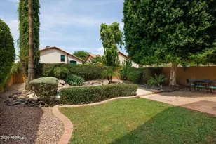 1306 E Helena Dr, Phoenix, AZ 85022 - Photo 28