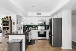 1306 E Helena Dr, Phoenix, AZ 85022 - Photo 12