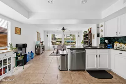 1306 E Helena Drive, Phoenix, AZ 85022 - Photo 14
