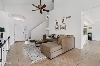 1306 E Helena Drive, Phoenix, AZ 85022 - Photo 8
