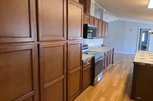 982 E Saguaro Dr, Globe, AZ 85501 - Photo 8