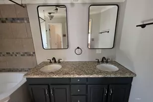 982 E Saguaro Dr, Globe, AZ 85501 - Photo 16