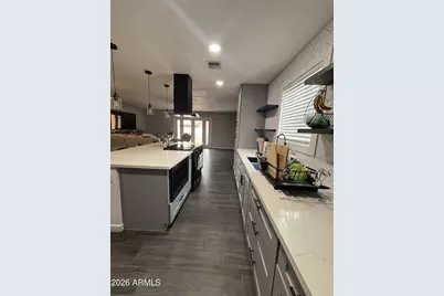 7205 W Cavalier Drive, Glendale, AZ 85303 - Photo 10