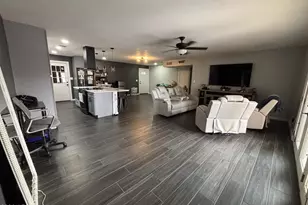 7205 W Cavalier Dr, Glendale, AZ 85303 - Photo 14