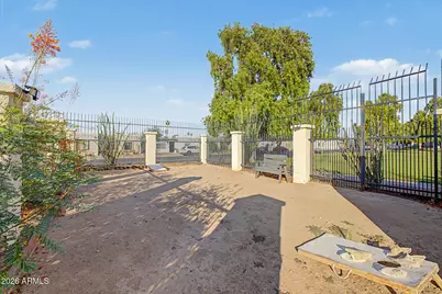 2321 W Vineyard Road, Tempe, AZ 85282 - Photo 28