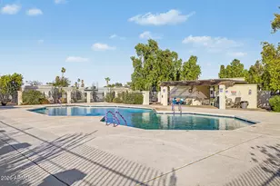 2321 W Vineyard Rd, Tempe, AZ 85282 - Photo 24