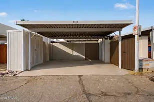 2321 W Vineyard Rd, Tempe, AZ 85282 - Photo 22