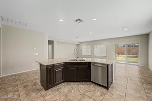 25991 W Tonto Ln, Buckeye, AZ 85396 - Photo 10
