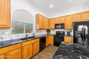 9513 E Knoll Cir, Mesa, AZ 85207 - Photo 2