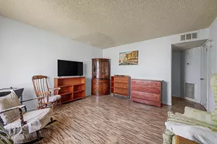 6534 N 43rd Ave, Glendale, AZ 85301 - Photo 4