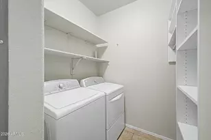 2725 E Mine Creek Rd, Phoenix, AZ 85024 - Photo 28
