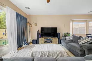 15864 W Shaw Butte Dr, Surprise, AZ 85379 - Photo 10