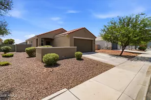3559 E Archer Dr, San Tan Valley, AZ 85140 - Photo 2