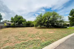 10255 E Oak Creek Valley Dr, Cornville, AZ 86325 - Photo 1