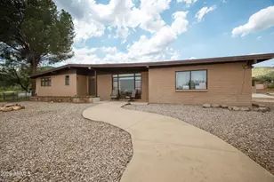 8056 S Vato Ln, Hereford, AZ 85615 - Photo 4