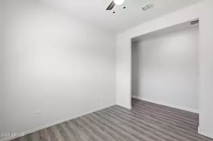 11204 W Mobile Ln, Tolleson, AZ 85353 - Photo 8