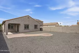 11204 W Mobile Ln, Tolleson, AZ 85353 - Photo 22