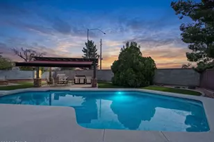 843 N Winthrop Cir, Mesa, AZ 85213 - Photo 42