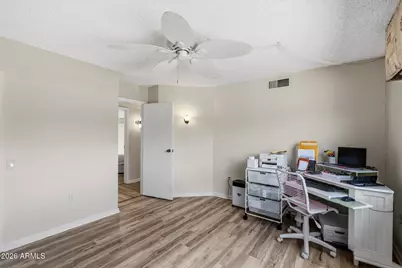 10633 W Pineaire Drive, Sun City, AZ 85351 - Photo 18