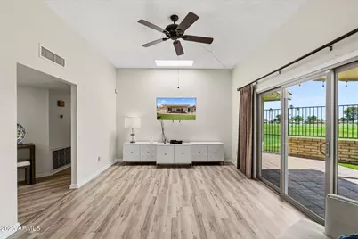 10633 W Pineaire Drive, Sun City, AZ 85351 - Photo 8