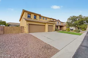 7842 W Andrea Dr, Peoria, AZ 85383 - Photo 2