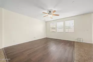 7842 W Andrea Dr, Peoria, AZ 85383 - Photo 8