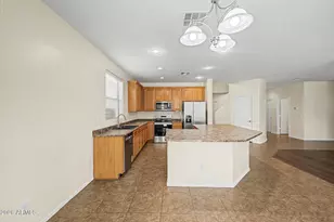 7842 W Andrea Dr, Peoria, AZ 85383 - Photo 12