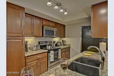 10410 N Cave Creek Road #1071, Phoenix, AZ 85020 - Photo 10