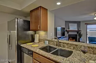 10410 N Cave Creek Rd, Phoenix, AZ 85020 - Photo 14