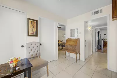 10619 W Coggins Drive, Sun City, AZ 85351 - Photo 12