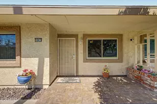 10619 W Coggins Dr, Sun City, AZ 85351 - Photo 4