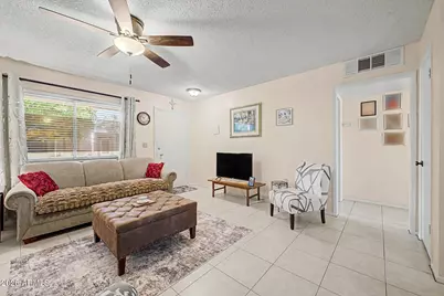 10619 W Coggins Drive, Sun City, AZ 85351 - Photo 6